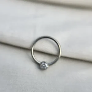 Joia ornamental para piercing — Septo & Daith — REF 113 — titânio biocompatível