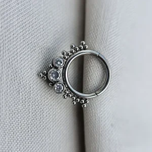 Joia ornamental para piercing — Septo & Daith — REF 120 — titânio biocompatível