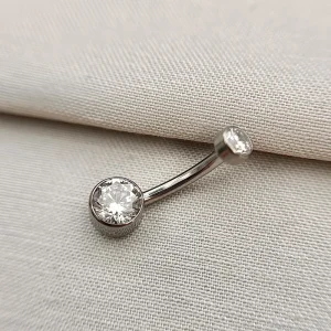 Joia ornamental para piercing — Umbigo — REF 379 — titânio biocompatível